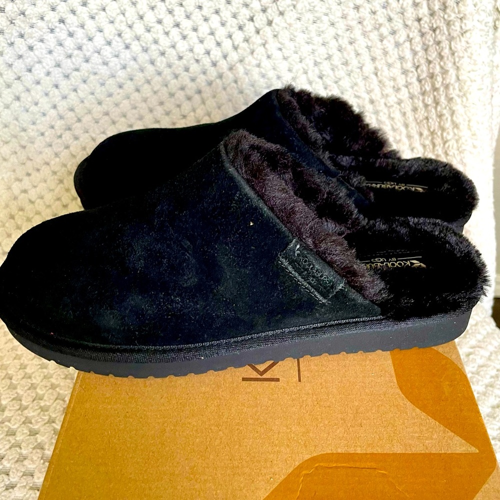Koolaburra by Ugg Sonele black size 8